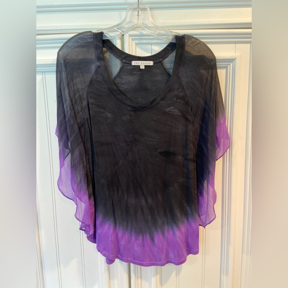 Red Haute winged flutter top